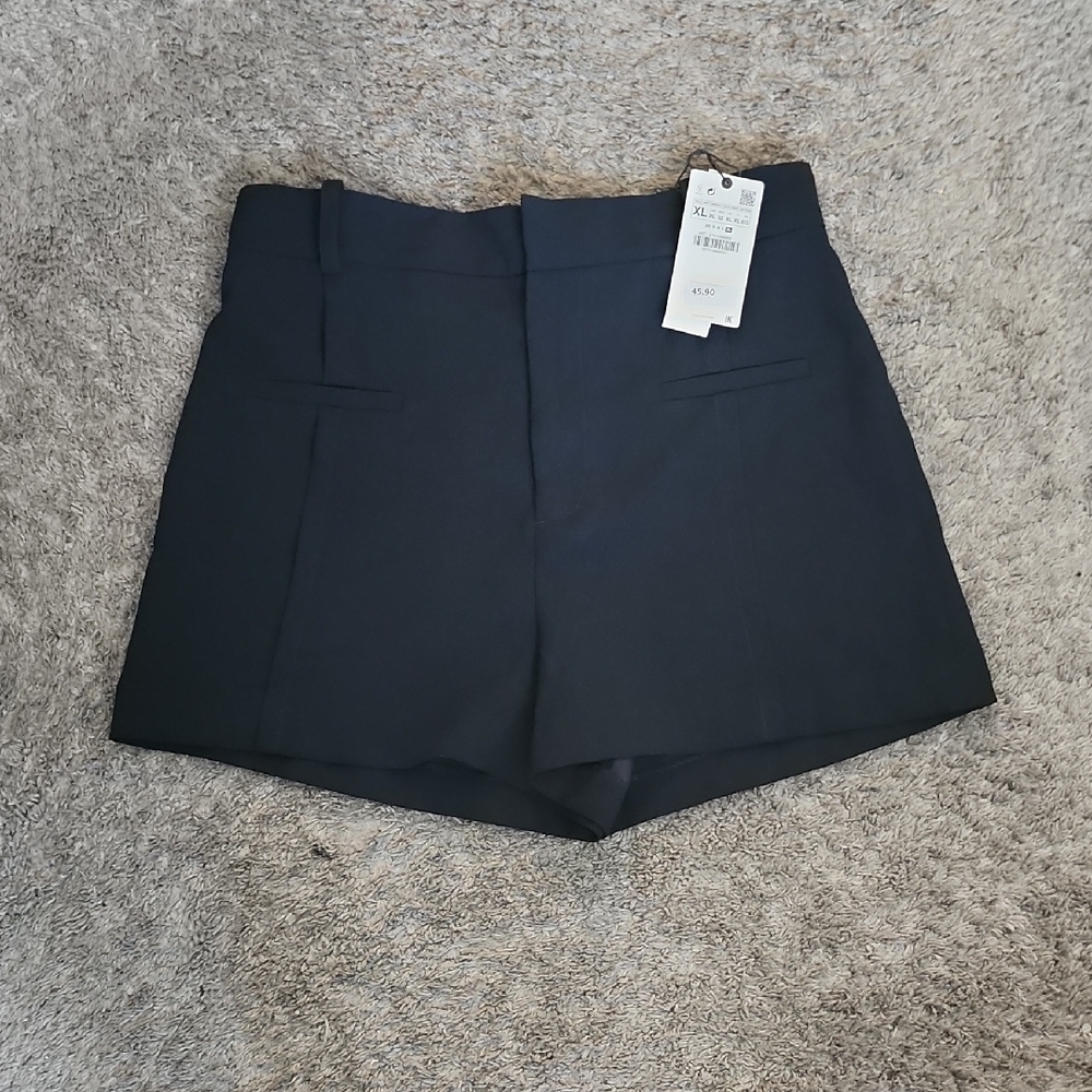 NWT Zara Black High-Waist Tailored Shorts Size XL